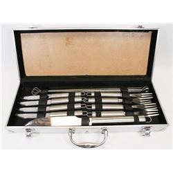 ALUMINUM CASE WITH NEW SET OF FORKS/KNIVES AND