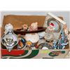 Image 1 : FLAT OF VINTAGE HOME DECOR & COLLECTIBLES
