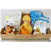 Image 1 : LARGE FLAT OF BABY ITEMS.