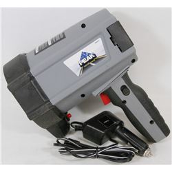 CORDLESS RECHARGEABLE SPOTLIGHT