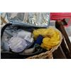 Image 2 : BASKET LARGE UNDERBED TOTE AND CLEANING SUPPLIES