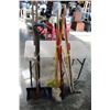 Image 1 : SNOWSHOVEL RAKE AND SHOVEL