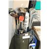 Image 2 : GOLF CLUBS IN BAG