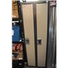 Image 1 : 6 FOOT TALL 2 LOCKER BANK