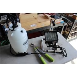 GARDEN SPRAYER SHOPLIGHT AND PRUNER