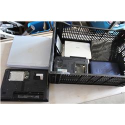 LOT OF LAPTOPS