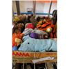 Image 1 : BOX OF DOG TOYS