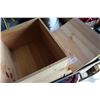 Image 2 : 3 WOOD WINE CRATES