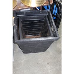 2 BLACK PLASTIC PLANTERS