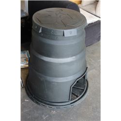 BLACK PLASTIC COMPOSTER