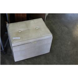 RECORD HASSOCK WITH CONTENTS