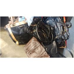 LOT OF LADIES HANDBAGS