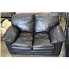 Image 3 : BLACK LEATHER SOFA AND LOVESEAT