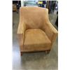 Image 2 : PAIR OF VIC-LINE ARMCHAIRS