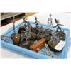Image 2 : TRAY OF METAL FIGURES