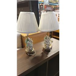 PAIR OF VINTAGE FIGURAL LAMPS WITH SHADES