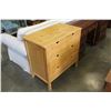 Image 2 : 3 DRAWER PINE DRESSER