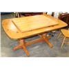 Image 1 : PINE TRESTLE BASE DINING TABLE WITH 2 LEAFS AND 6 CHAIRS