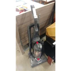 DIRT DEVIL PET VACUUM