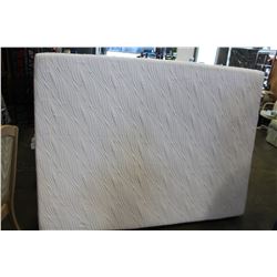 QUEEN SIZE SILK AND SNOW FOAM MATTRESS