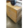 Image 1 : FOUR DRAWER MAPLE DRESSER