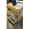 Image 2 : FOUR DRAWER MAPLE DRESSER
