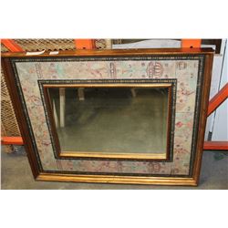 DECORATIVE FRAMED MIRROR