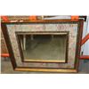 Image 1 : DECORATIVE FRAMED MIRROR