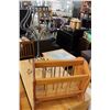 Image 1 : METAL PLANTSTAND AND WOOD MAGAZINE RACK