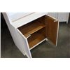 Image 3 : WHITE PAINTED BOOKSHELF