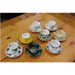 LOT OF 8 BONE CHINA TEACUPS