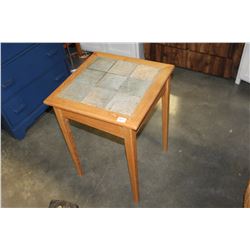 TILE TOP ENDTABLE