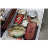 Image 3 : TWO TRAYS OF COLLECTIBLES