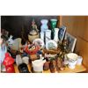 Image 3 : LOT OF DECORATIVE ACCESSOIRES