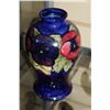 Image 1 : MOORCROFT VASE
