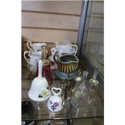 COLLECTIBLE CREAM AND SUGARS AND BELLS