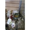 Image 1 : COLLECTIBLE CREAM AND SUGARS AND BELLS