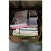 Image 1 : LOT OF GIFT WRAP AND STATIONARY