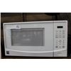 Image 1 : KENMORE MICROWAVE