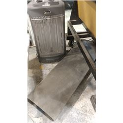 HOLMES HEATER FAN AND RUBBER FLOOR MAT