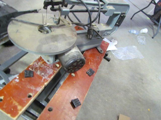 Delta Scroll Saw C W Work Bench