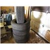 Image 4 : 5 Tires Wrangler 275-60-20