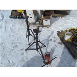 2 metal Jack stands-20 ton Bottle Jack