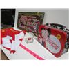 Image 3 : Coca Cola Lot (MARBLE,repro sign,flag lunch box (betty boop)