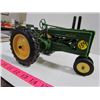 Image 2 : Ertyl John Deere "A" Toy Tractor