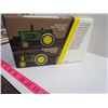 Image 3 : Ertyl 1/16 John Deere-"AR" 1949 Model Tractor Toy