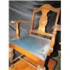Image 8 : 6 Oak Dining Chairs