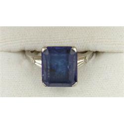 Lot# 316  TIFFANY PLATINUM DIAMOND AND BLUE STONE RING.  