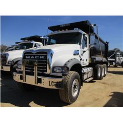 2017 MACK GU713 DUMP, VIN/SN:1M2AX07C4HM036595 - TRI-AXLE, 455 HP MACK MP8 ENGINE, ALLISON 4500 RDS