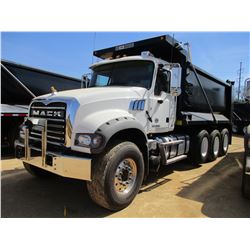2018 MACK GU713 DUMP, VIN/SN:1M2AX07C7JM037102 -TRI-AXLE, 455 HP MACK MP8 ENGINE, MACK T310M 10 SPEE